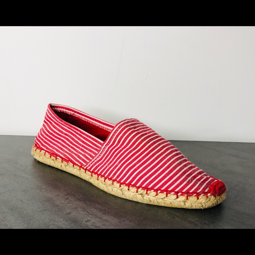 Women Etre Espadrilles Shoe / Sandal Close